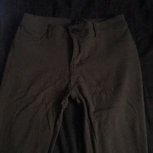 Dark olive green skinny jegging